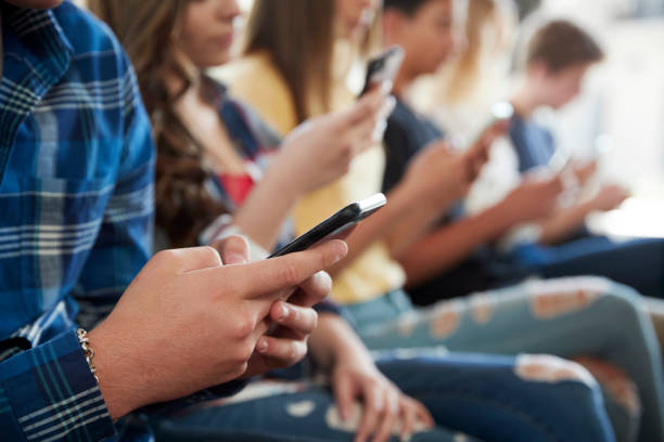 Les collaborations donnent accès à une nouvelle audience. En effet, elles permettent de toucher les abonnés d’un autre compte.